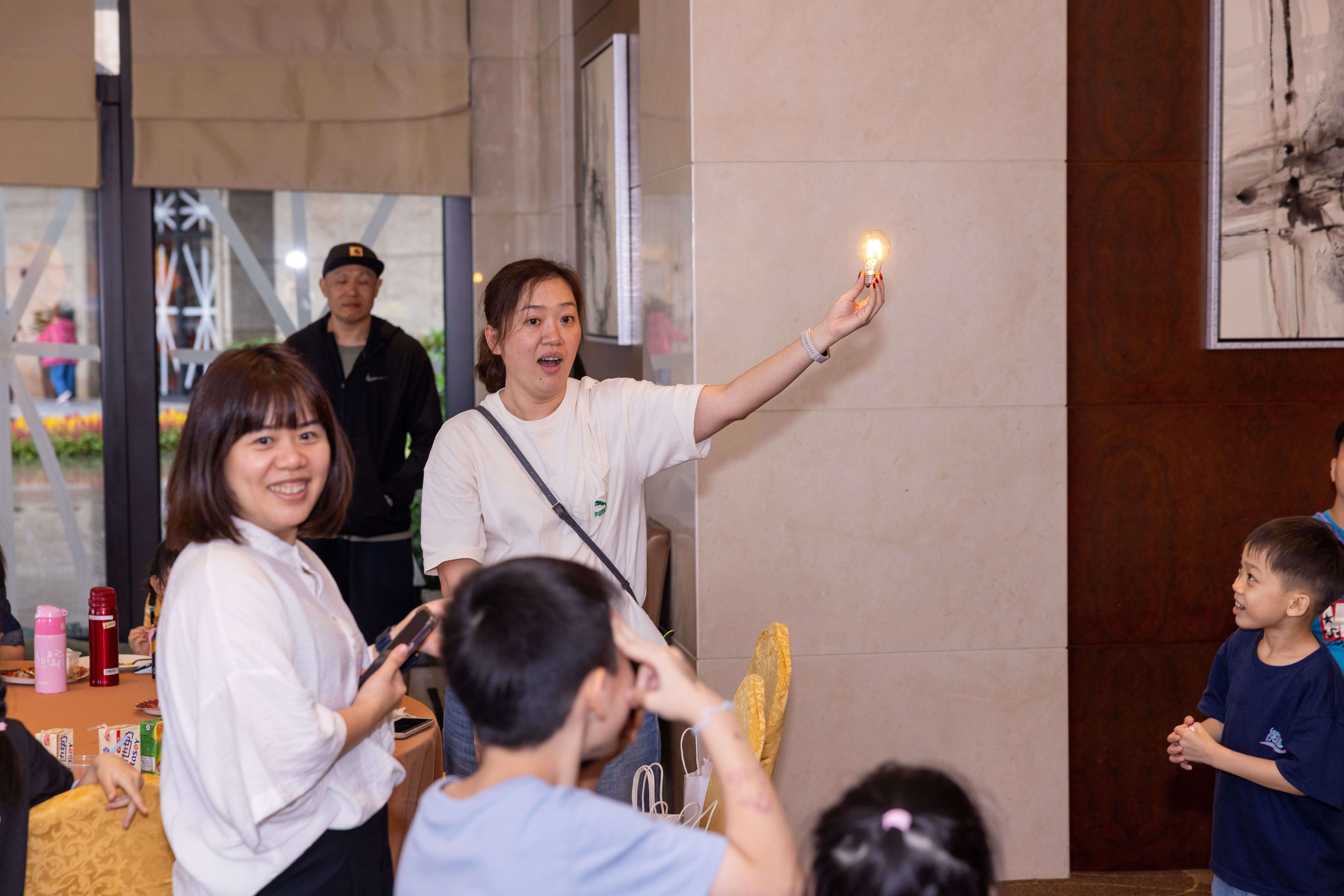 扭氣球派對