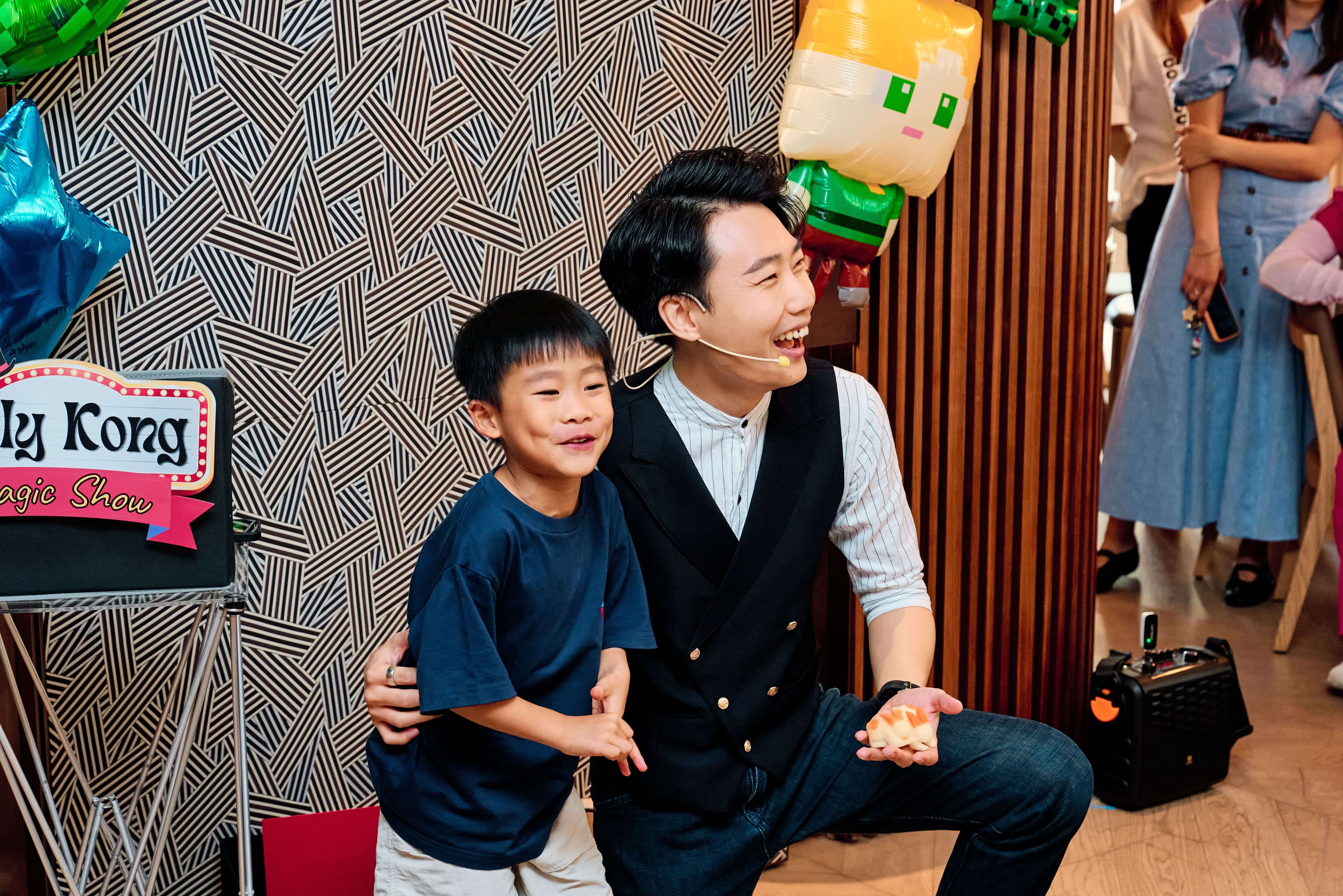 Billy Kong 生日派對魔術表演